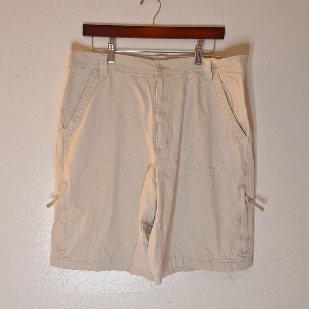 Men's Khaki Shorts